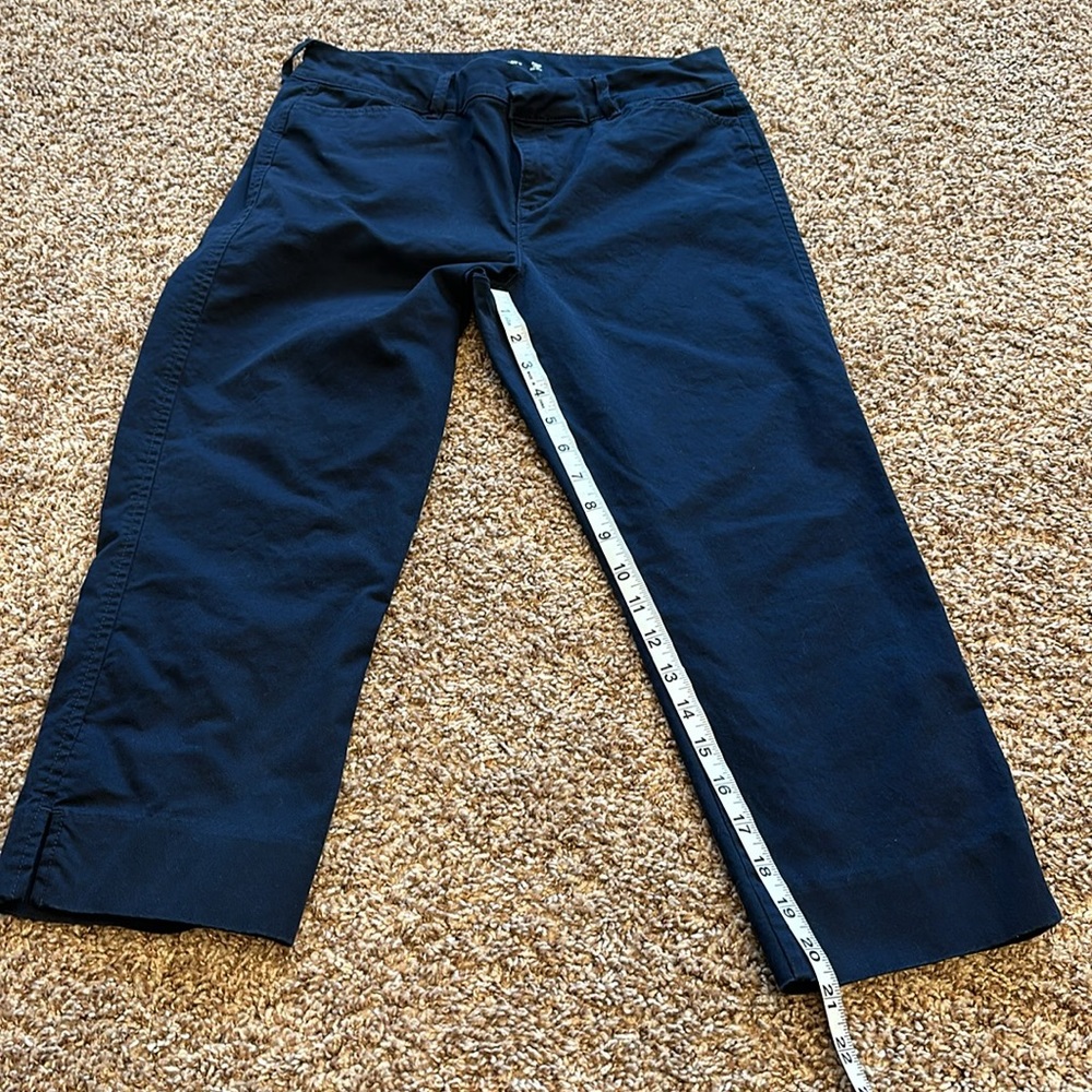 OLD NAVY PIXIE CROP MID RISE PANTS SIZE 4 NAVY BLUE - Picture 6 of 6